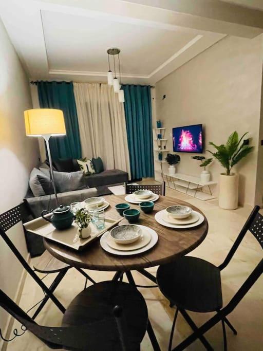 Appartement Luxueux Au Centre De Marrakech Marrákes Kültér fotó