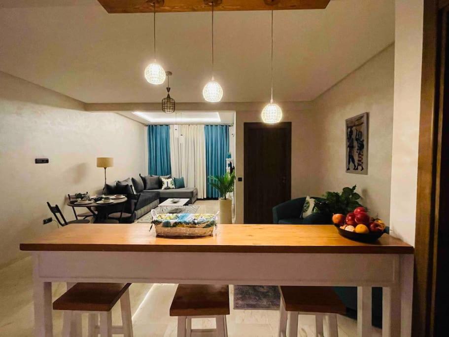Appartement Luxueux Au Centre De Marrakech Marrákes Kültér fotó